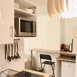 Renovated And Bright Apt Close To Republique